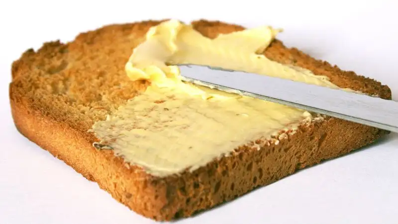 Почти на 40% снижена цена на сливочное масло в Атырау: поставщика оштрафовали