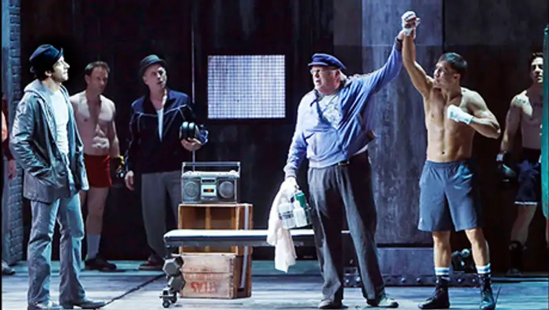 Геннадий Головкин сыграл в бродвейском мюзикле "Рокки"