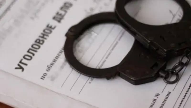 Два лжеполицейских грабили иностранцев в Алматинской области