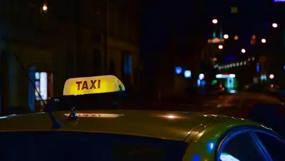 такси, убили таксиста , фото - Новости Zakon.kz от 11.04.2022 16:36