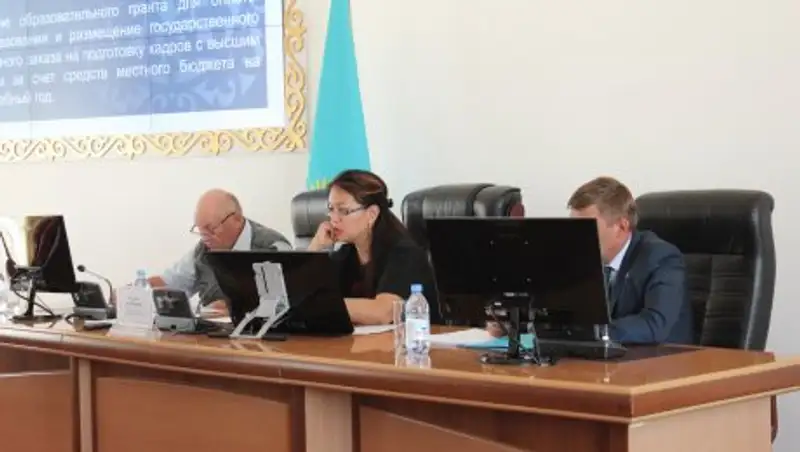 Стали известны обладатели 400 образовательных грантов акима ВКО