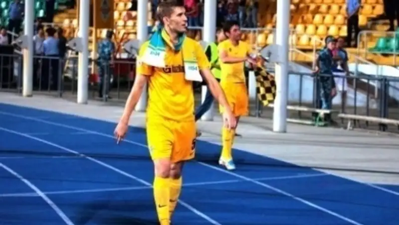 «Кайрат» готов разбираться с трансферами Кислицына и Смакова в УЕФА  