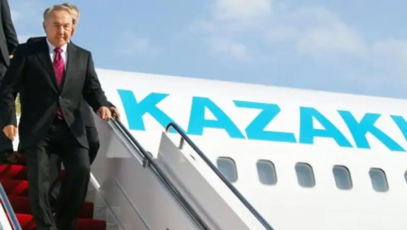 Нурсултан Назарбаев прибыл в Абу-Даби