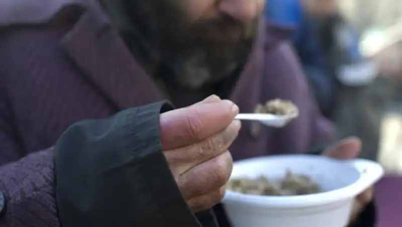 В ВКО бездомный находился в рабстве и скончался от избиений