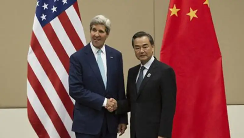 США предложили Китаю поддержать санкции против России