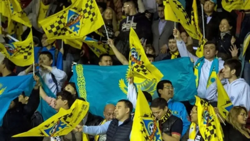 «Кайрат» еще раз поблагодарил болельщиков за поддержку в Абердине