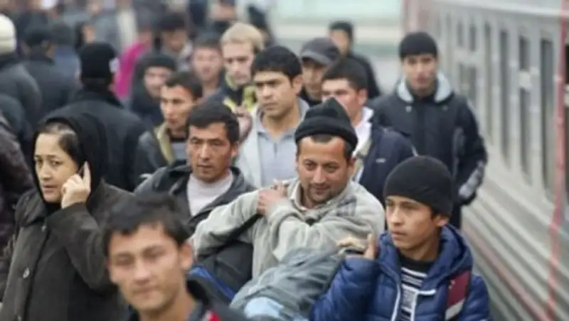 Число выбывших из РК мигрантов увеличилось на 7,8% и составило почти 11 тысяч человек