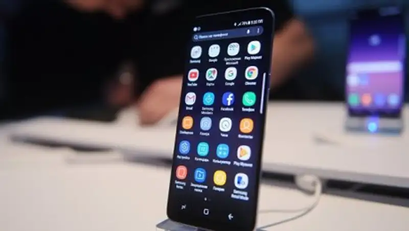 Ученые смогли взломать смартфон через динамик