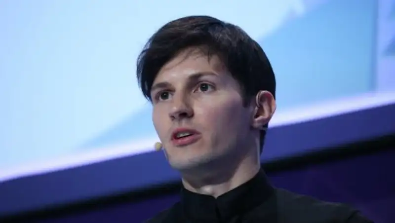 Артемий Лебедев обвинил Дурова в отсутствии чувства прекрасного