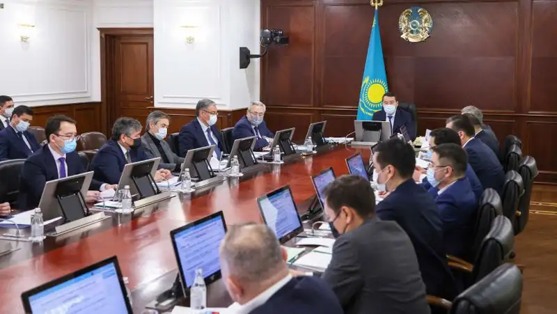 Вопросы строительной отрасли обсудили на заседании правительства