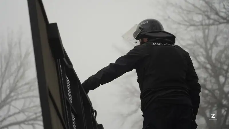 В ходе беспорядков в ВКО пострадали около 70 военнослужащих