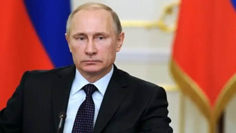 Путин прибыл в Самарканд, чтобы почтить память Каримова  