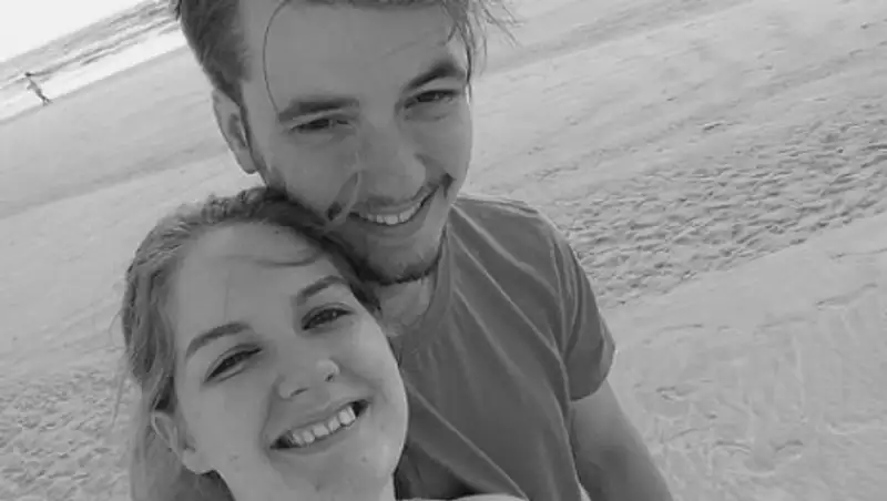 Турист впервые оказался в океане, запаниковал и погиб