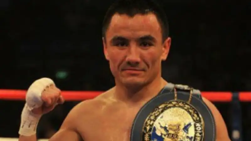 Два казахстанских боксера возглавили рейтинг WBA