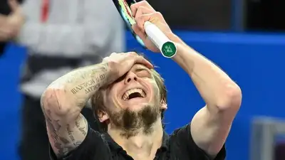Теннис Победа Франция, фото - Новости Zakon.kz от 21.02.2023 07:43