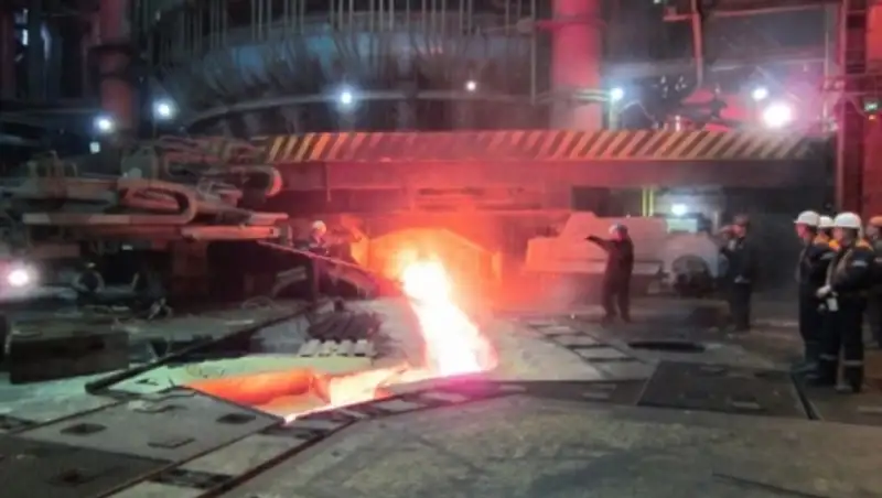 В доменном цехе АО «АрселорМиттал Темиртау» произошел пожар