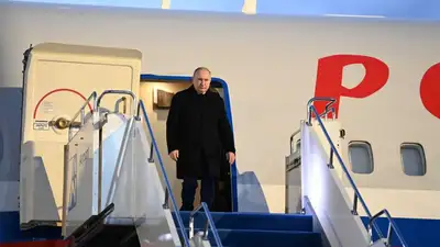 Как Токаев встретил Путина в аэропорту Астаны, фото - Новости Zakon.kz от 09.11.2023 10:26