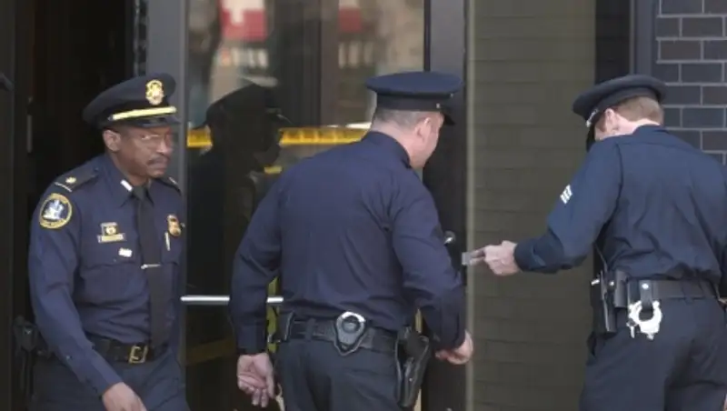 Полиция Детройта не может найти свидетелей перестрелки