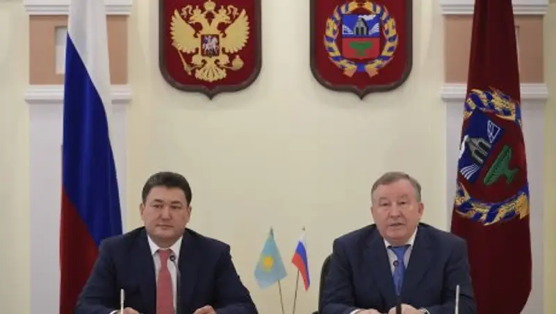 Булат Бакауов: Межрегиональные отношения нужно развивать сообща