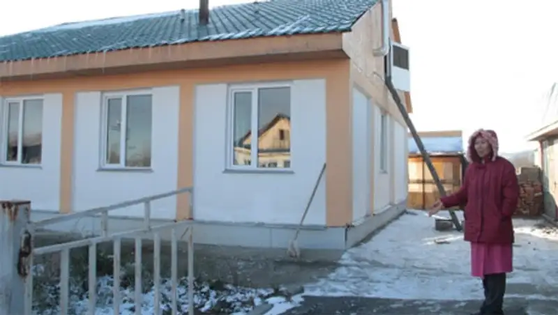 Как в Усть-Каменогорске "элитный коттеджный посёлок" из пенопласта строили