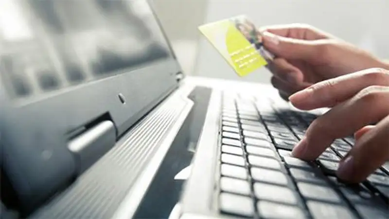 Платежная система Visa пожаловалась на последствия санкций против РФ