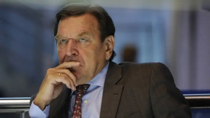 Герхард Шредер: мнение ЕС о том, что на РФ можно повлиять санкциями, было ошибочным