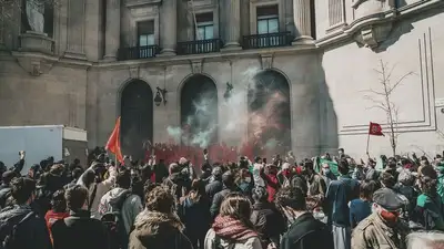 протесты во Франции, фото - Новости Zakon.kz от 12.04.2023 11:24