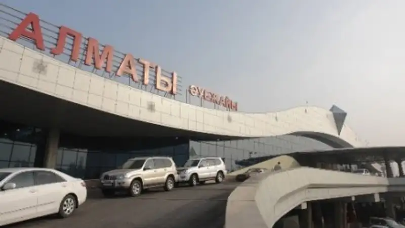 Четыре авиарейса задержаны в Международном аэропорту Алматы