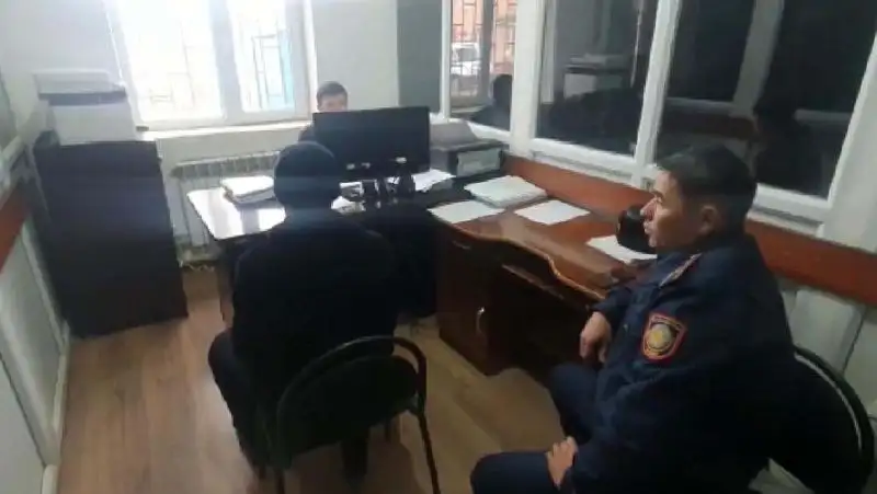 «Семейная» ОПГ обокрала 70 квартир в Туркестанской области