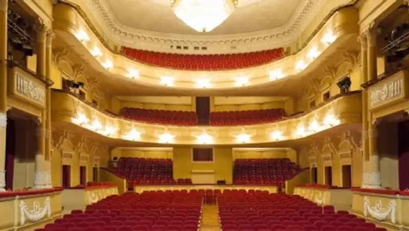 Главбух и кассир театра в Костанайской области задержаны за хищение более 61 млн. тенге