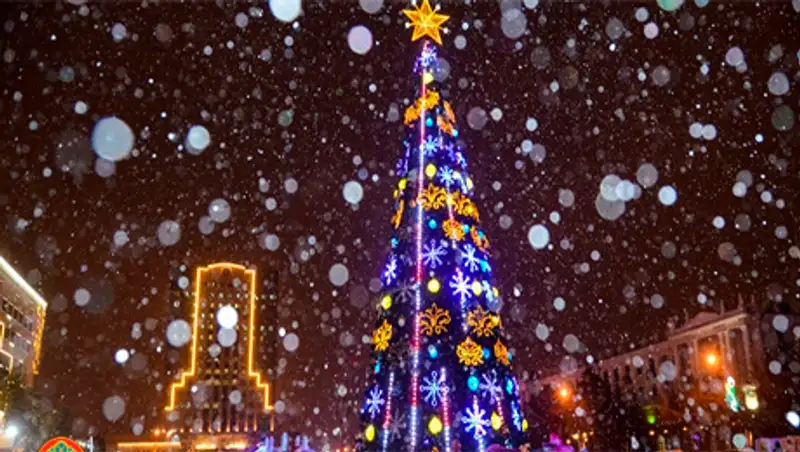 Астану принарядили к Новому году