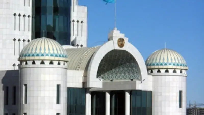 Парламент принял закон о республиканском бюджете на 2015-2017гг