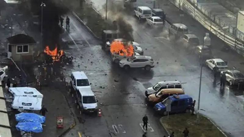 Вице-президент Турции: организаторы взрыва в Измире готовили кровавую атаку