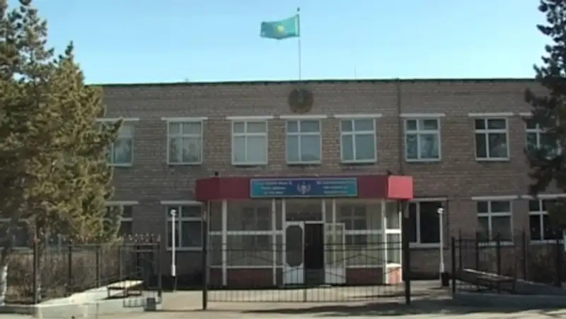 В СКО эвакуировали персонал и пациентов больницы из-за сообщения о бомбе