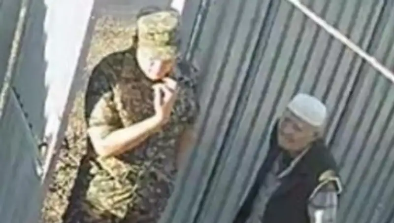 Столичная полиция нашла военного, который угрожал пенсионерам оружием