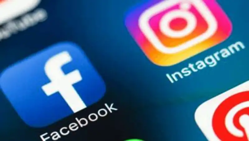В работе Instagram и Facebook произошел масштабный сбой