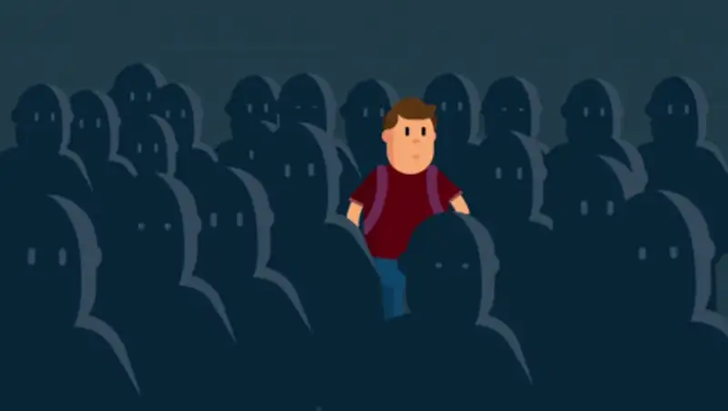 Люди в регионах толпятся у входов в банки