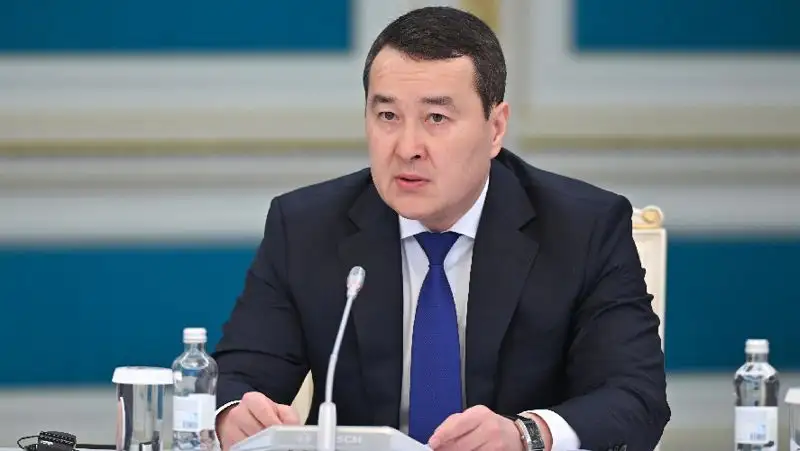 Алихан Смаилов поручил быстрее убрать все необоснованные требования к бизнесу
