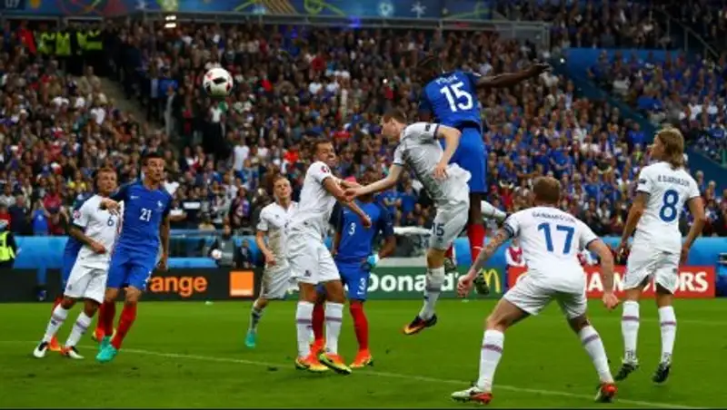 Сборная Франции в первом тайме забила четыре безответных мяча