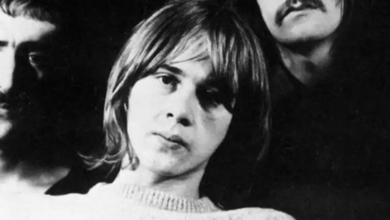 Умер ставший бомжом гитарист Fleetwood Mac