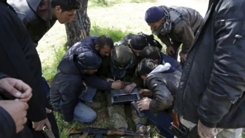 Роскомнадзор заблокировал 160 сайтов, поддерживавших сирийских боевиков