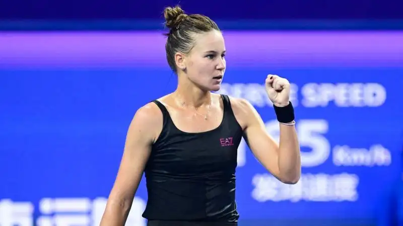 WTA Elite Trophy: Вероника Кудерметова одолела Людмилу Самсонову