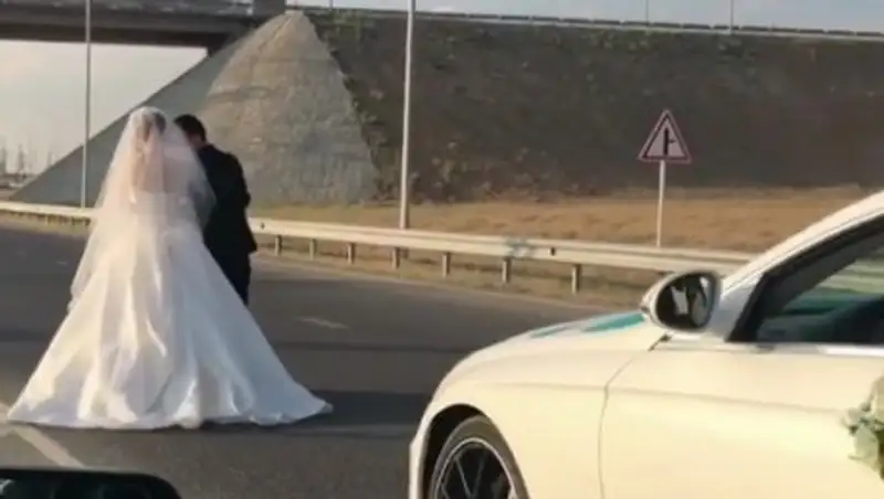 Еще один свадебный кортеж "претендует" на наказание за нарушение ПДД