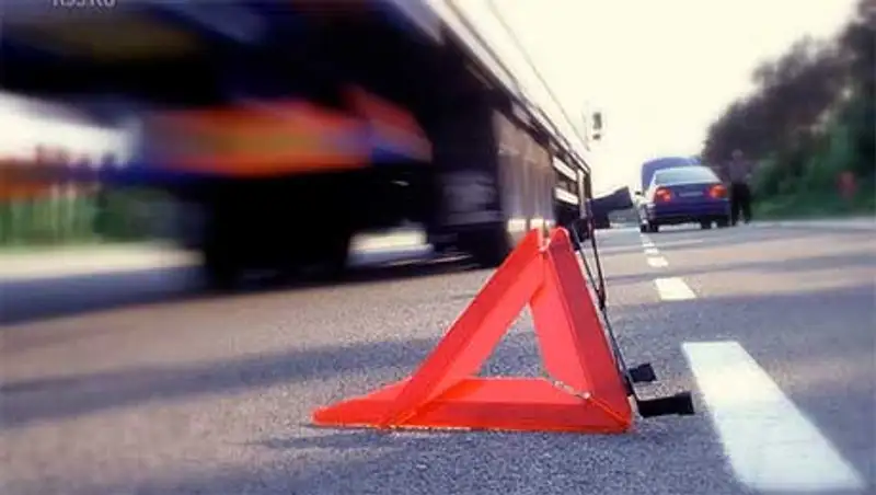 В ДТП погиб глава районной СЭС, направлявшийся на совещание в Кокшетау, фото - Новости Zakon.kz от 04.12.2013 17:17