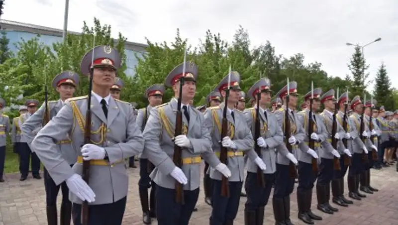 В Астане отпраздновали День казахстанской полиции