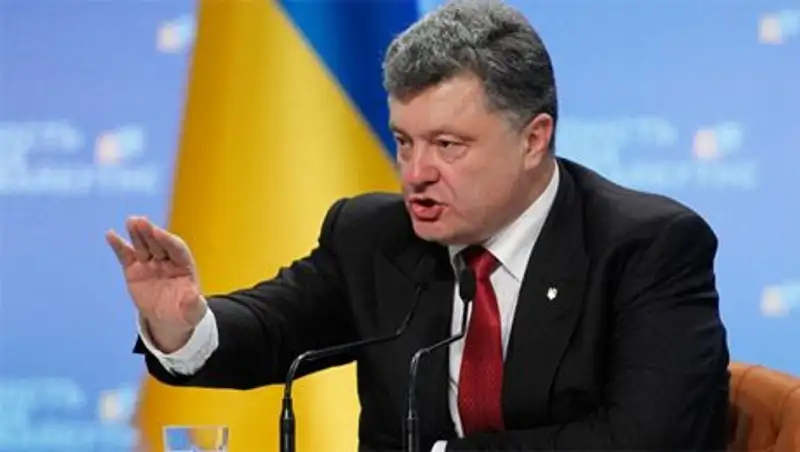 Порошенко рассказал о «прививке против фашизма» для Украины