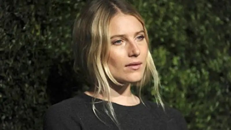 Правнучка Эрнеста Хемингуэя стала лицом Accessorize