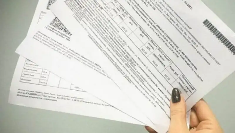 Жители целого района в Карагандинской области с начала лета живут без света