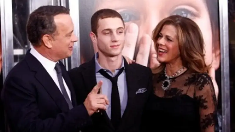 Британская полиция объявила в розыск сына Тома Хэнкса