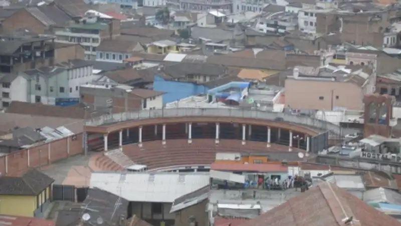 Власти Эквадора обвинили оппозицию в попытке захвата дворца президента